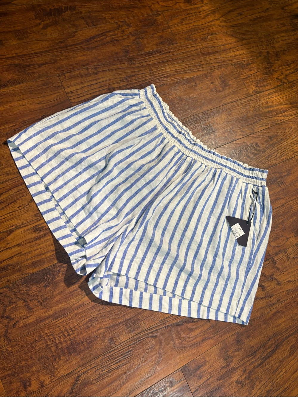 NWT Ava & Viv women’s size 3X striped pull on shorts